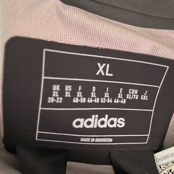 Adidas MYSHELTER RAIN.RDY PARKA BRAND NEW - Picture 13 of 14